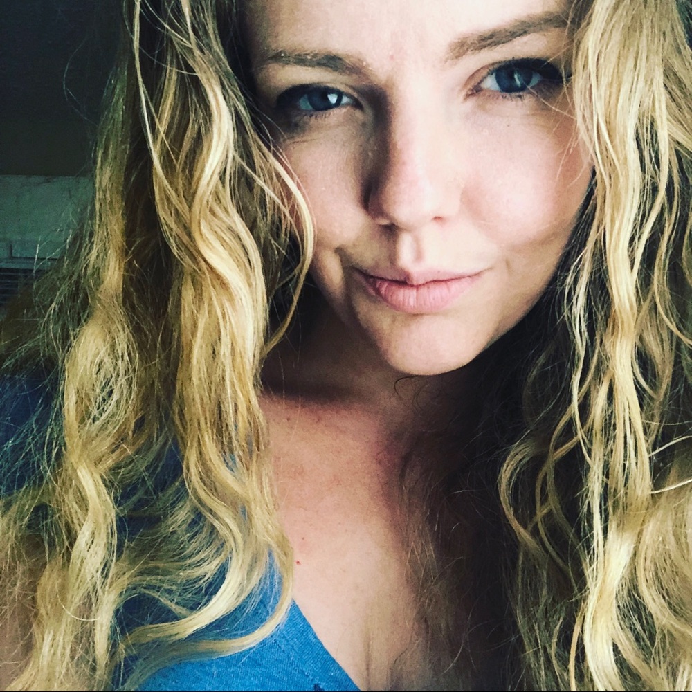 Meet your Posher, Liz